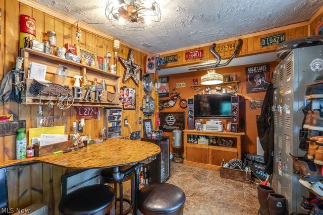 888 Mill Road, Ravenna, OH 44266