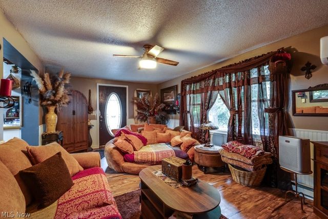 888 Mill Road, Ravenna, OH 44266