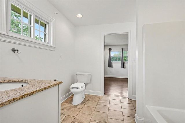 3322 N 67th Street, Kansas City, KS 66104
