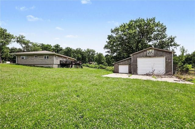 3322 N 67th Street, Kansas City, KS 66104