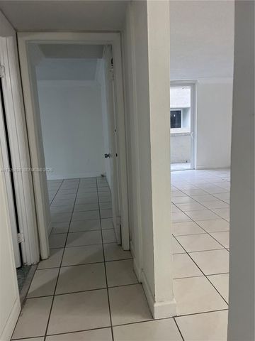 10000 nw 80 ct 2301, Hialeah Gardens, FL 3301