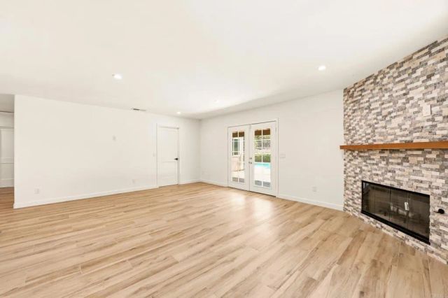 737 Alta Vista Dr, Vista, CA 92084