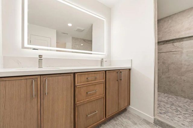 737 Alta Vista Dr, Vista, CA 92084