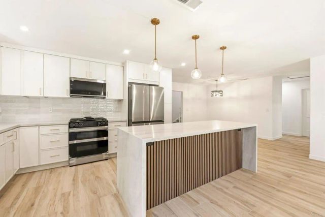 737 Alta Vista Dr, Vista, CA 92084