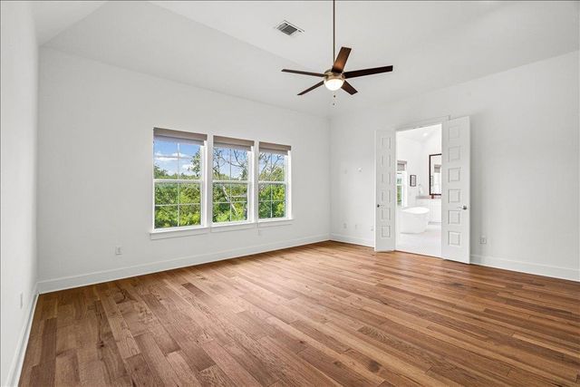 4501 Grassland DR 39, Austin, TX 78723
