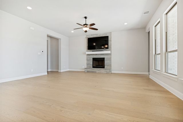 3266 Arbor Grove Trail, Midlothian, TX 76065