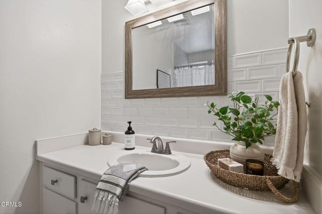 8317 Wabash Street, Ventura, CA 93004