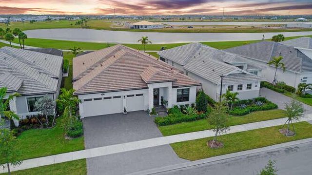 13145 SW Shinnecock Drive, Port St Lucie, FL 34987