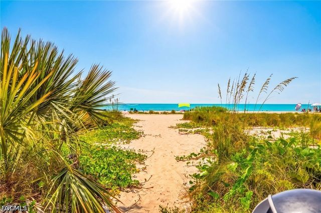 1246 Fulgur ST 110, Sanibel, FL 33957