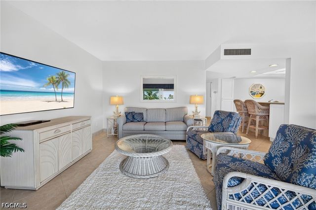 1246 Fulgur ST 110, Sanibel, FL 33957