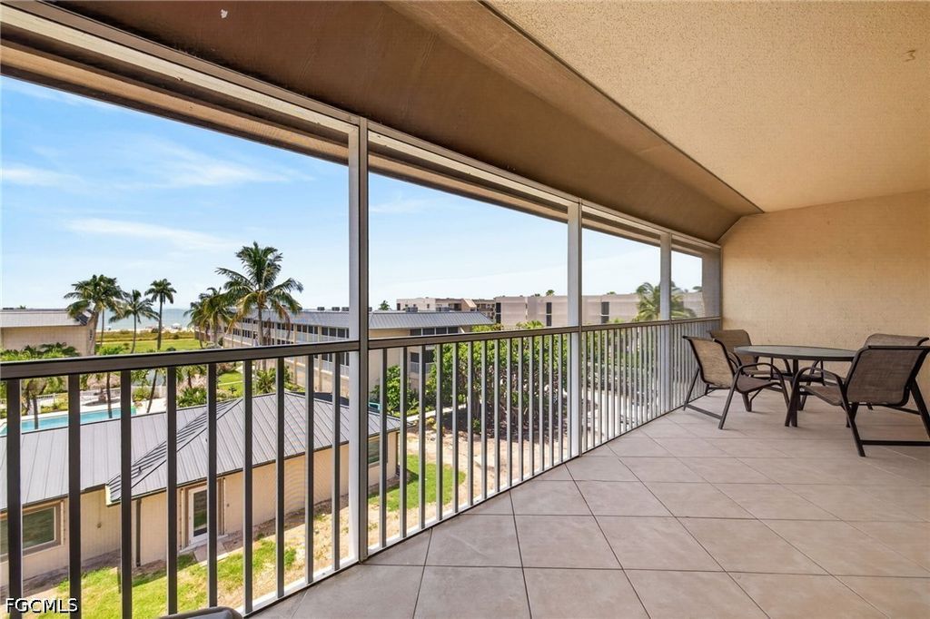 1246 Fulgur ST 110, Sanibel, FL 33957