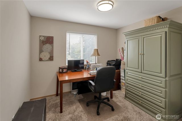 7800 260th Street NW, Stanwood, WA 98292