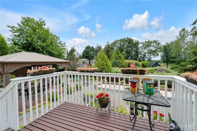7800 260th Street NW, Stanwood, WA 98292
