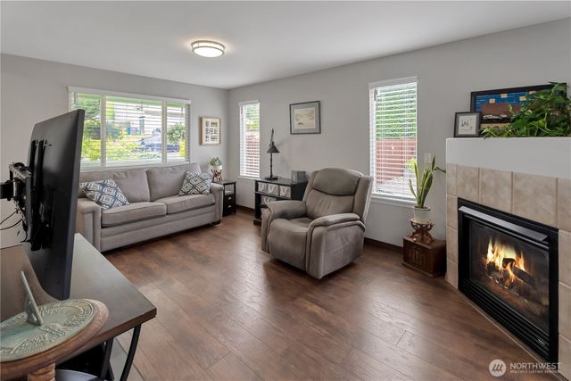 7800 260th Street NW, Stanwood, WA 98292