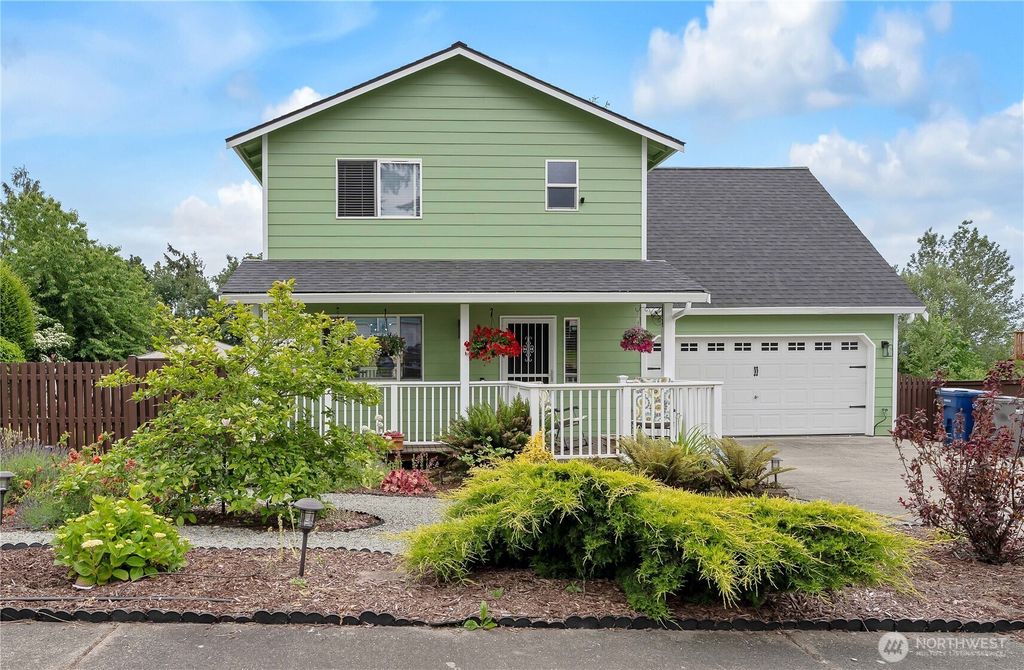 7800 260th Street NW, Stanwood, WA 98292
