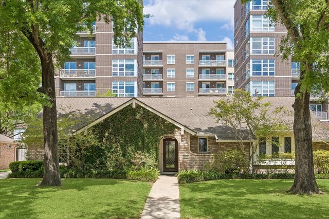 12610 Trail Hollow Drive, Houston, TX 77024