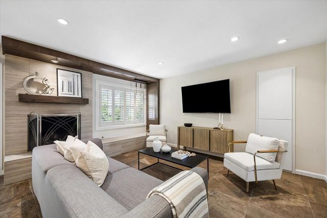 12610 Trail Hollow Drive, Houston, TX 77024