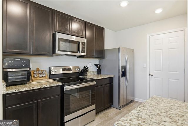 2309 Burnett Lane, Mcdonough, GA 30253