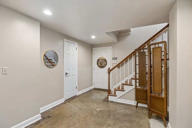 1018 Walnut Ct, Goodlettsville, TN 37072