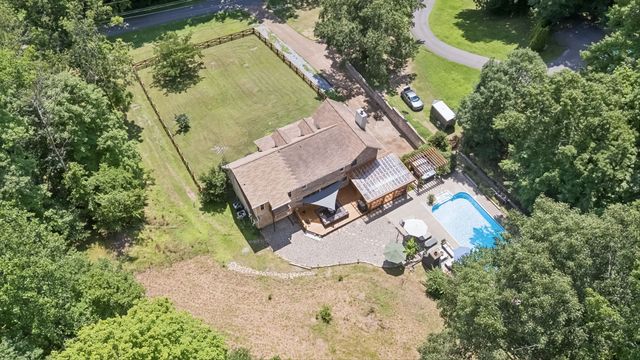 1018 Walnut Ct, Goodlettsville, TN 37072
