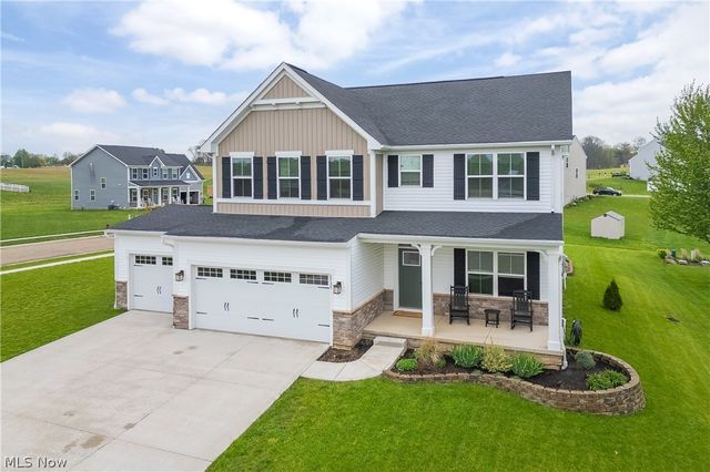 2735 Forestview Street NE, Canton, OH 44721