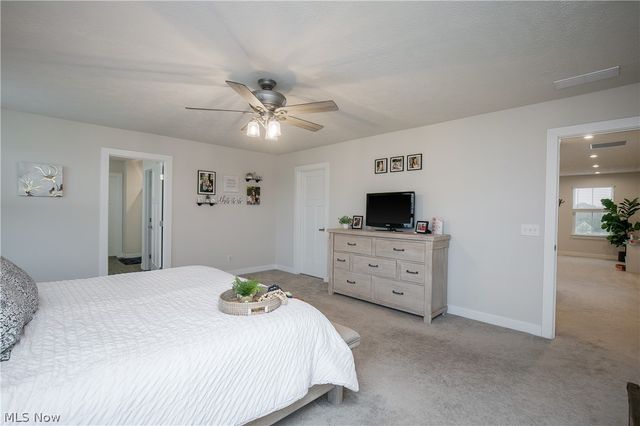 2735 Forestview Street NE, Canton, OH 44721