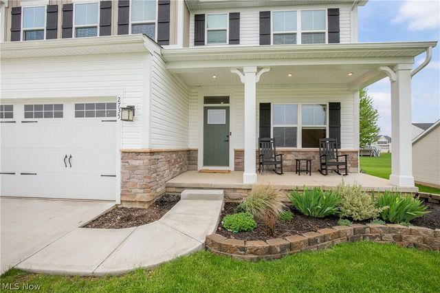 2735 Forestview Street NE, Canton, OH 44721