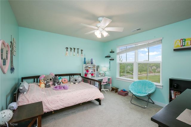 2735 Forestview Street NE, Canton, OH 44721