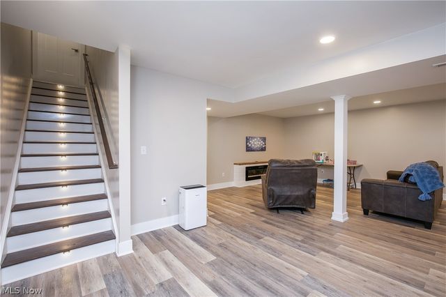 2735 Forestview Street NE, Canton, OH 44721