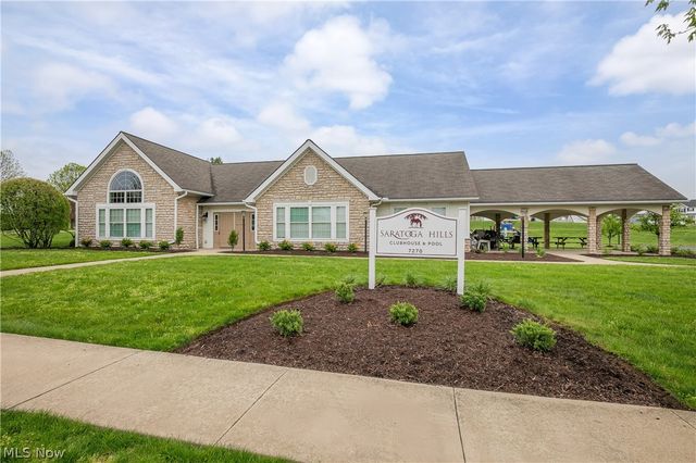 2735 Forestview Street NE, Canton, OH 44721