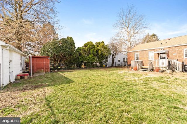 404 W PARK AVE, Hamilton, NJ 08610