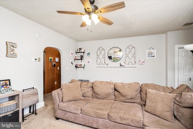 404 W PARK AVE, Hamilton, NJ 08610