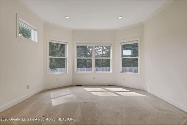 822 Laurelwood Drive, Lansing, MI 48917