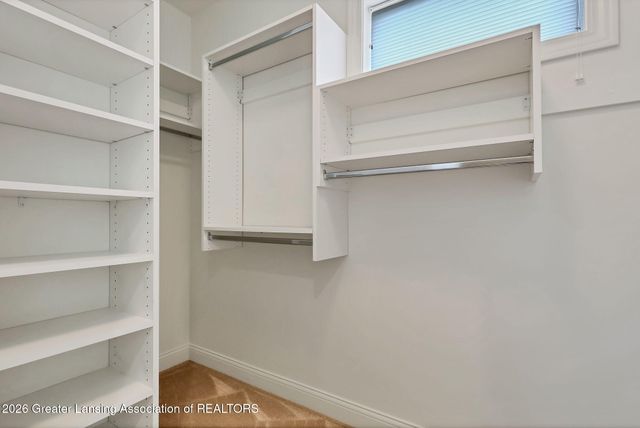 822 Laurelwood Drive, Lansing, MI 48917