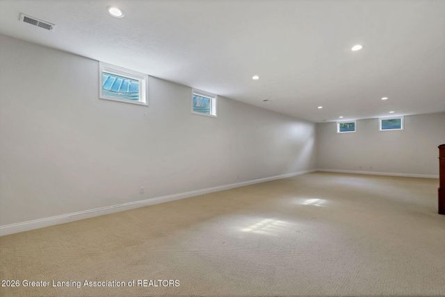 822 Laurelwood Drive, Lansing, MI 48917
