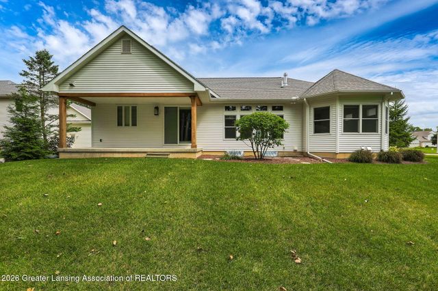822 Laurelwood Drive, Lansing, MI 48917
