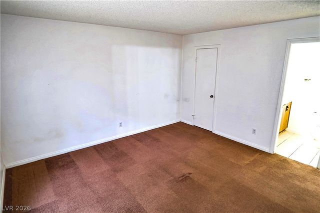 3823 South MARYLAND PW Parkway B6, Las Vegas, NV 89119