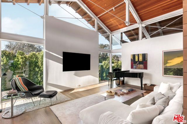 6728 Wildlife Road, Malibu, CA 90265