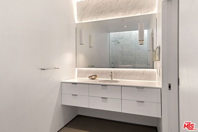 6728 Wildlife Road, Malibu, CA 90265