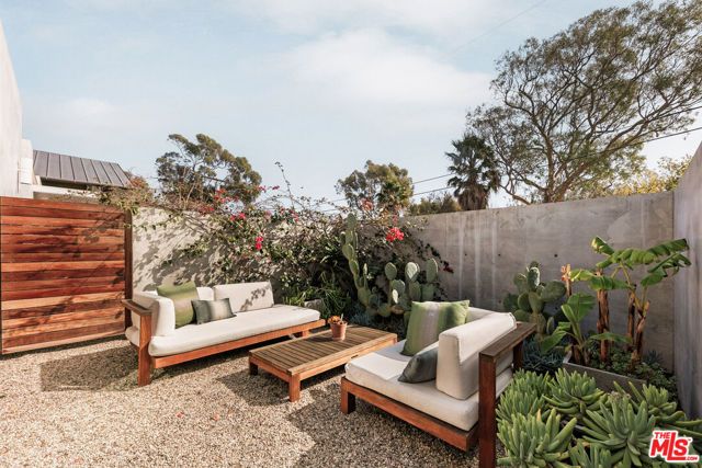 6728 Wildlife Road, Malibu, CA 90265