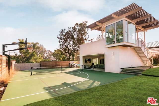 6728 Wildlife Road, Malibu, CA 90265