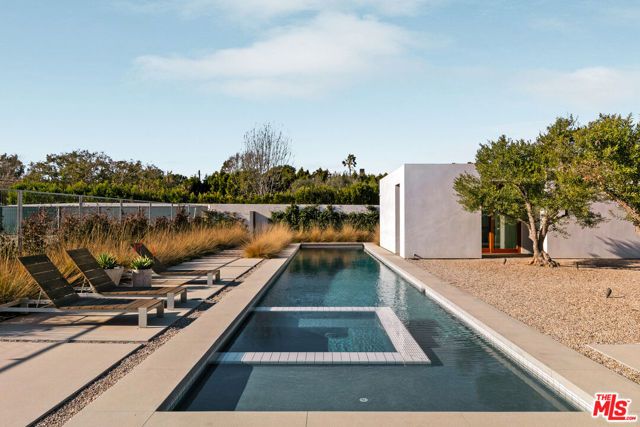 6728 Wildlife Road, Malibu, CA 90265