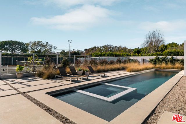 6728 Wildlife Road, Malibu, CA 90265