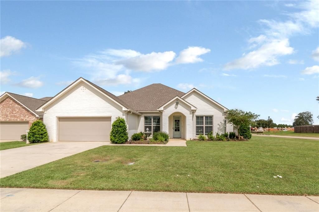 10258 Grady Lane, Mobile, AL 36695 — exterior