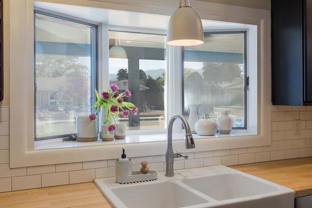 3901 Palomas Court NE, Albuquerque, NM 87110