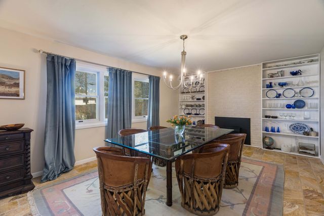 3901 Palomas Court NE, Albuquerque, NM 87110