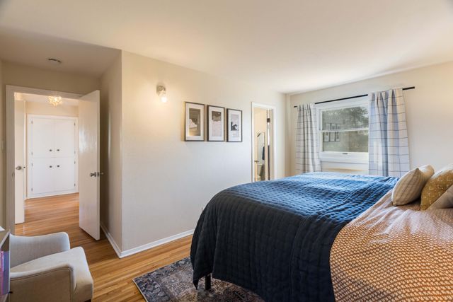 3901 Palomas Court NE, Albuquerque, NM 87110