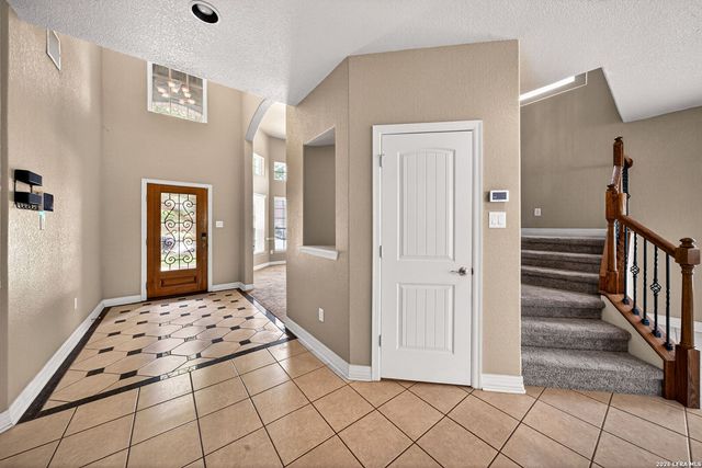 13043 Gordons Mott, San Antonio, TX 78253