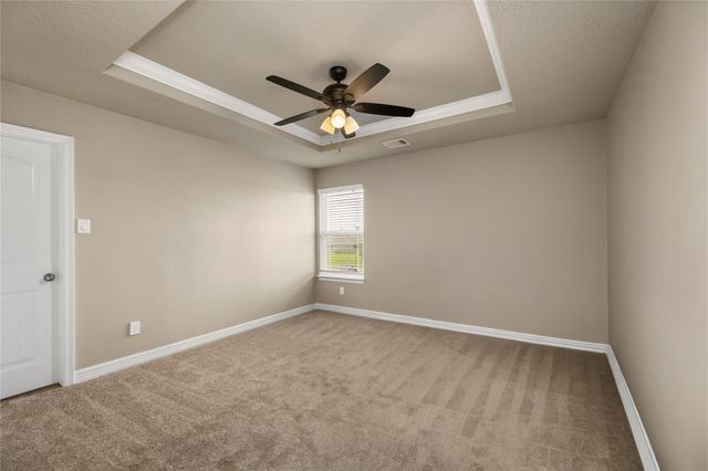 14407 Meadowlands Drive, Mont Belvieu, TX 77523