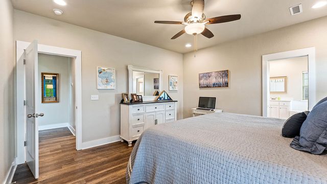 11995 Viney Grove, Prairie Grove, AR 72753